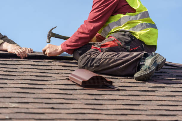 Quick and Trustworthy Emergency Roof Repair Services in Mahtomedi, MN